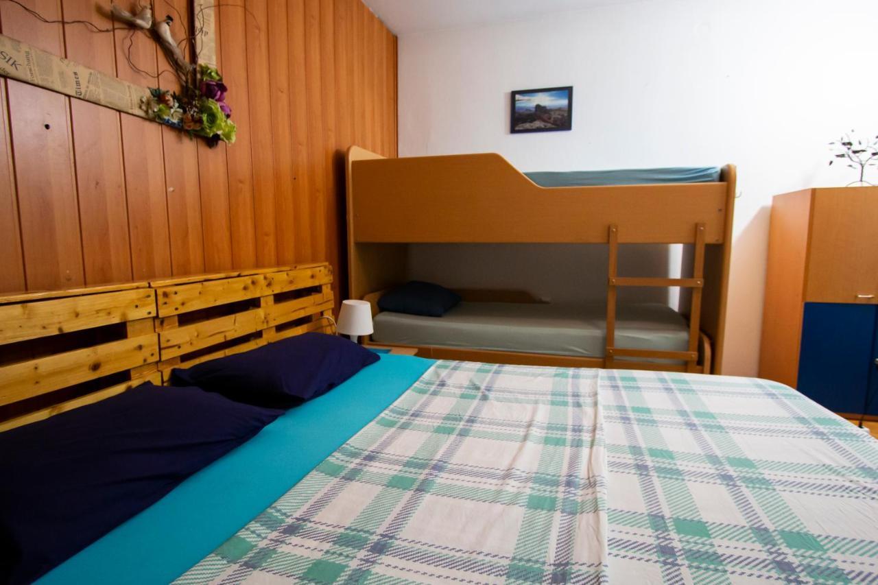 Hi Skopje Hostel Luaran gambar